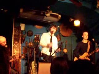 Je vous déteste : Jaloux