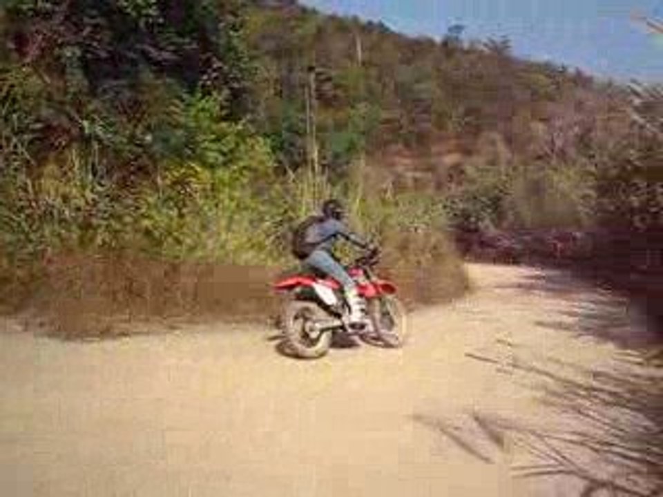 catpat thailande moto J2 03