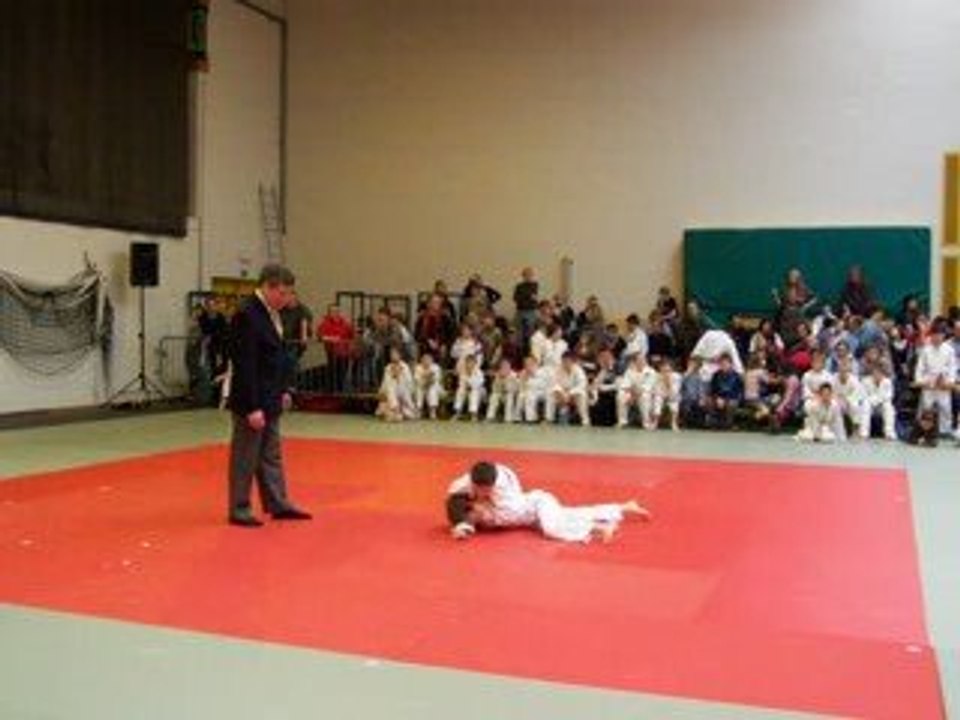 1er combat de judo alexander soignies le 15 mars 2009