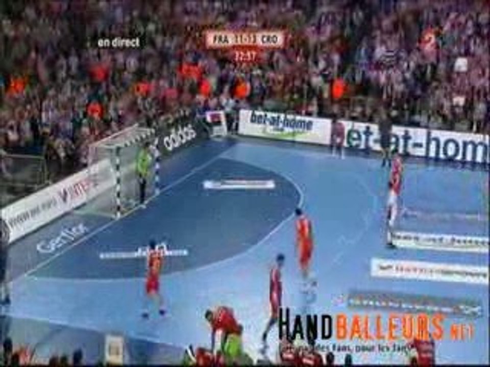 Penalty Mickaël Guigou Finale de la Coupe du Monde 2009 (4)