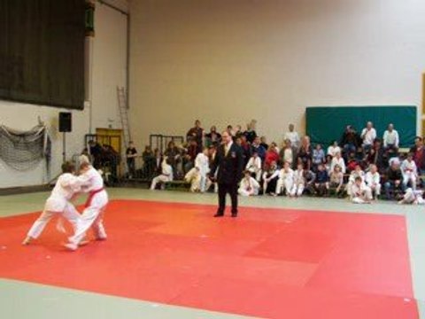 2ème combat de judo alexander soignies le 15 mars 2009