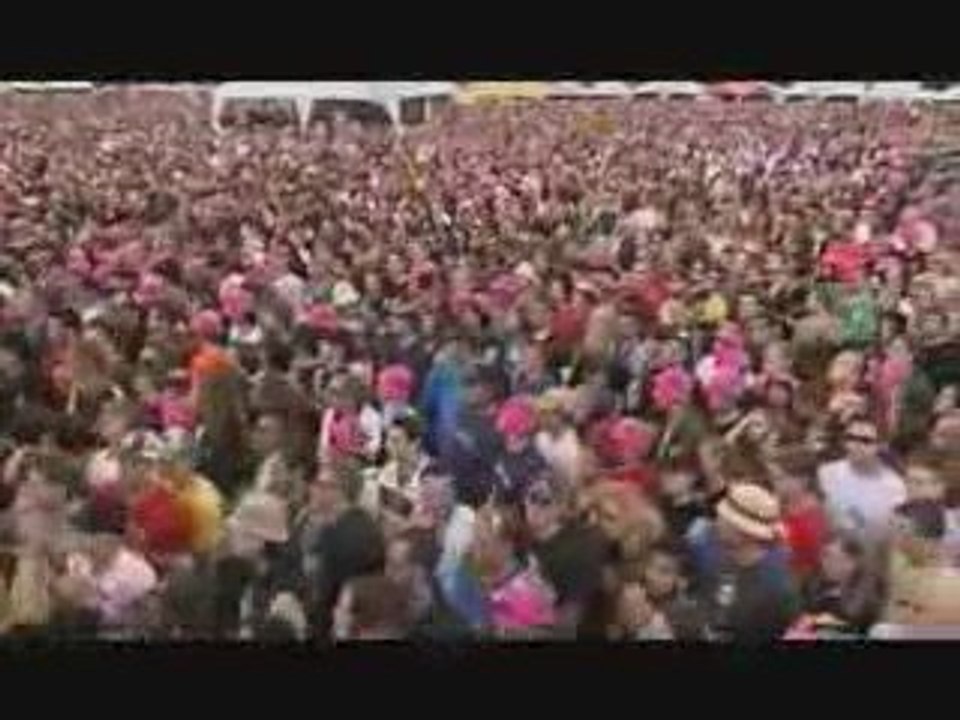 Deftones - 06 - Be Quiet and Drive @ Pinkpop 06