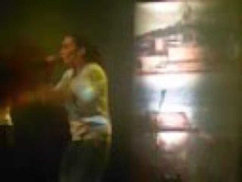 leve la tete (L)