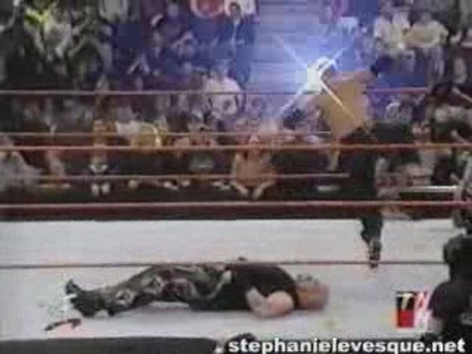 Raw Christmas Eve Part 2