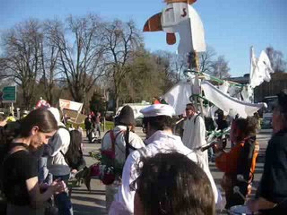 P1000458_xvid
