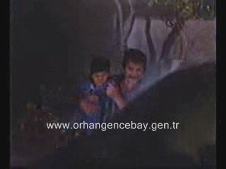 Orhan Gencebay Seni Arıyorum Klibi