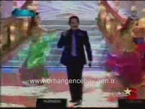 Popstar Alaturka Orhan Gencebay Dünya Dönüyor