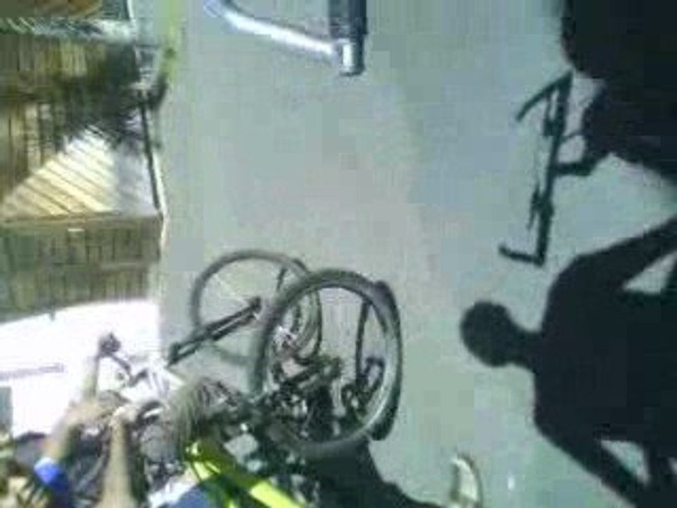 MOV00439