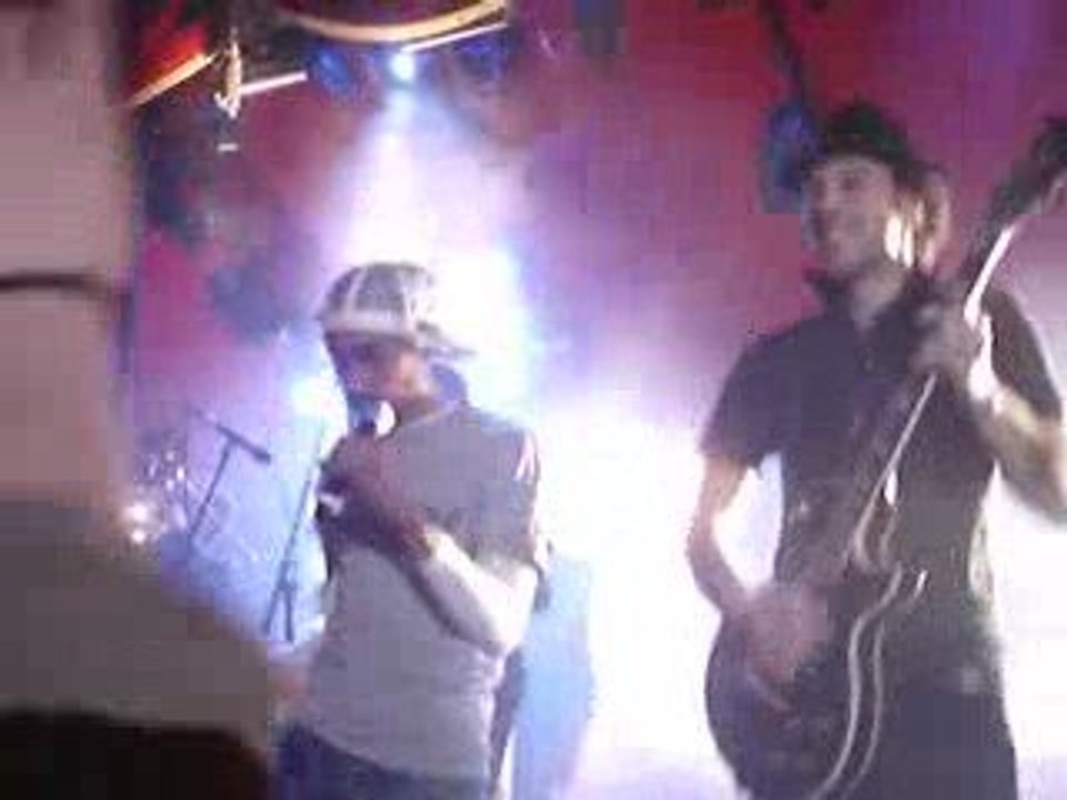 Beat Assailant - live 4/4