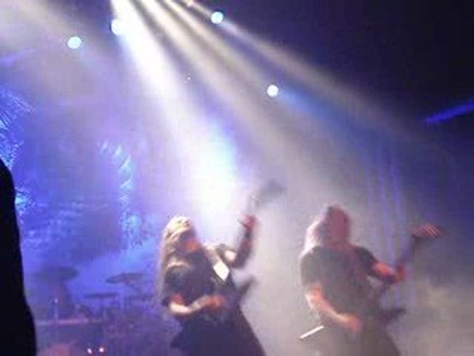 Amon Amarth Live au z7  Twilight of the thunder god