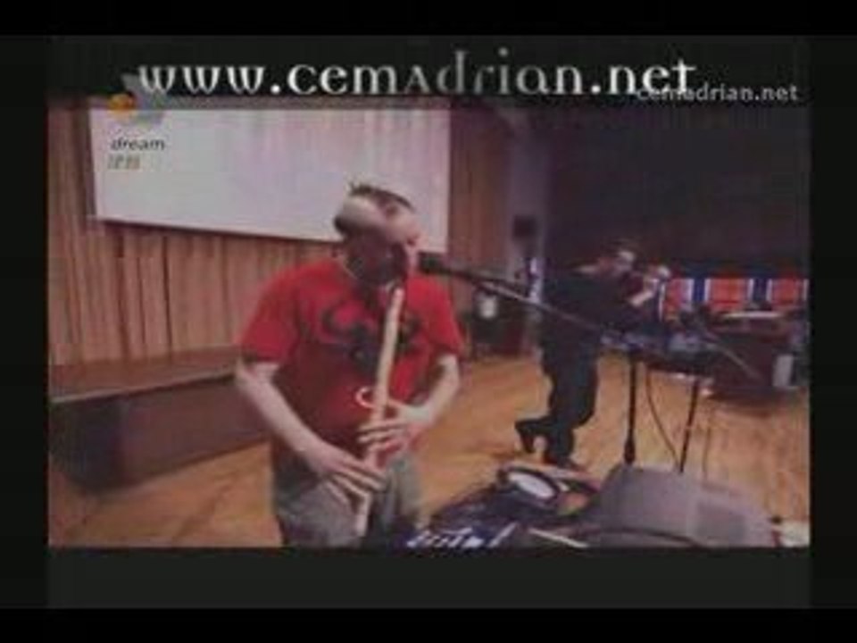 Mercan Dede & Cem Adrian ( Gel Gör Beni )