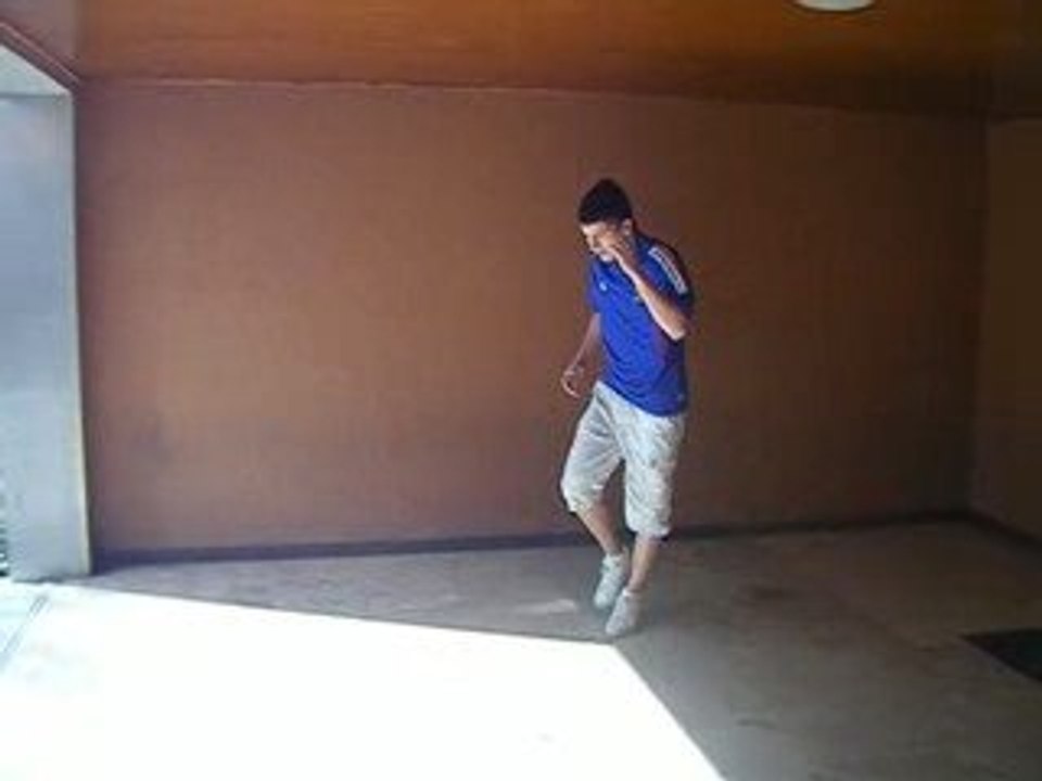 Melbourne Shuffle By [ Loo-Ping ] New Movie x)