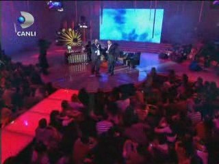 Oktay kaynarca volkan konak  o vay beni ağlarum