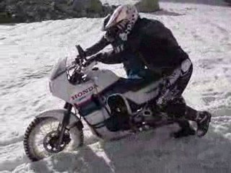 Transalp dans la neige
