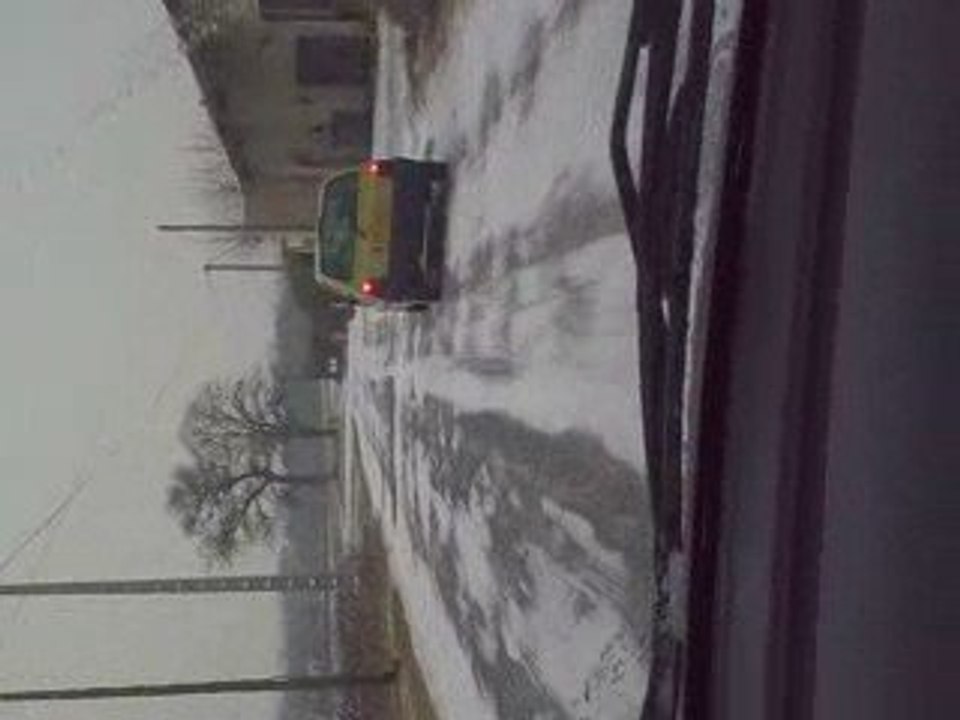 Ambulance neige