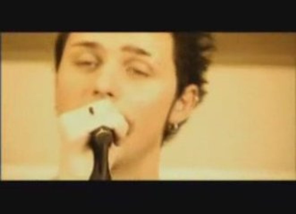 Amberlife and Ladybird ''My Lover's Gone''