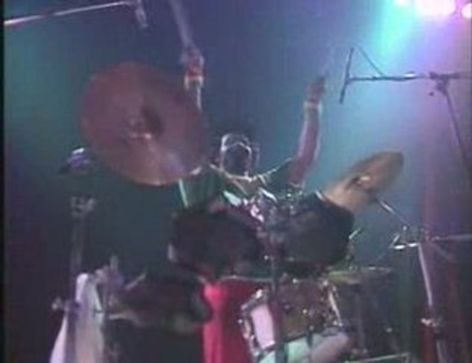 Burning.Spear.-.Live.In.Paris,.Zenith.5