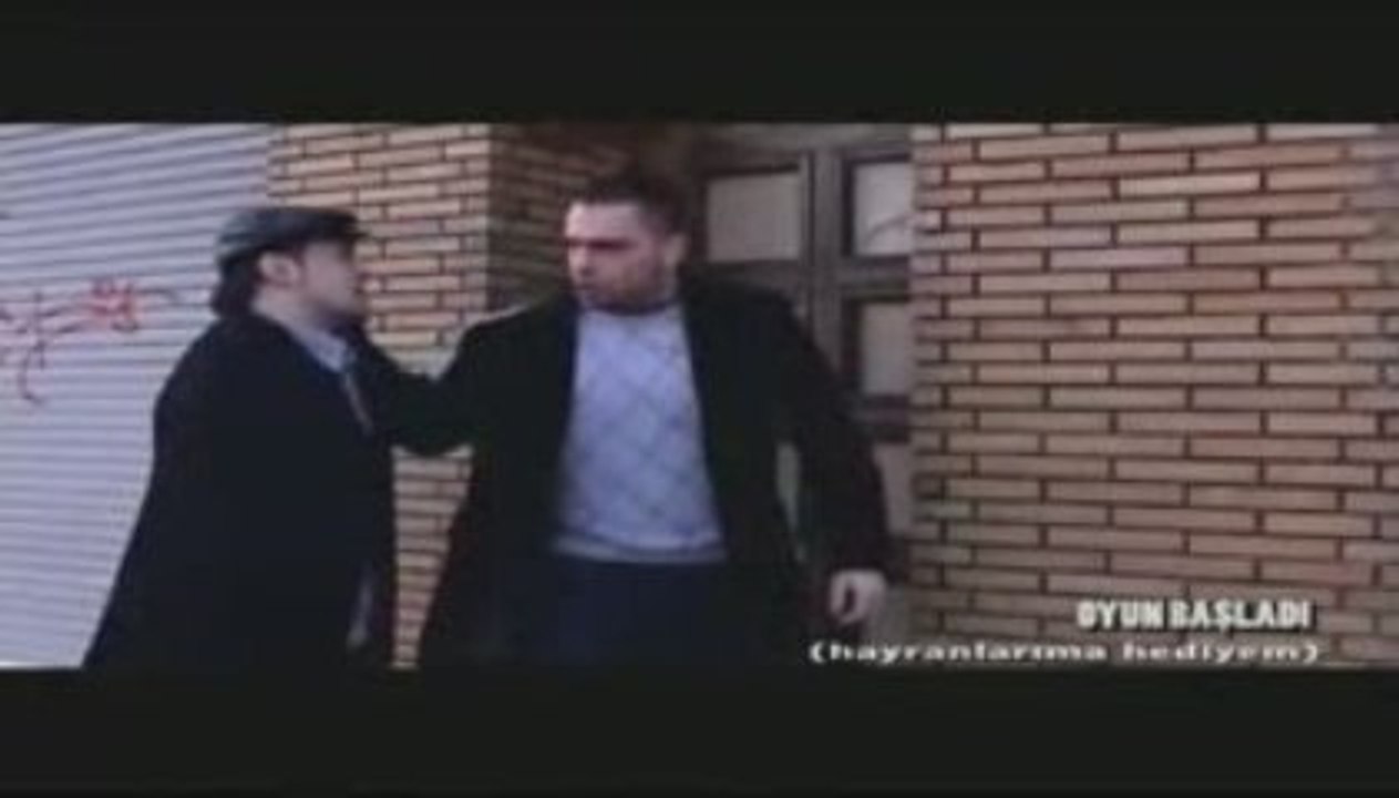 Ismail YK Oyun basladi