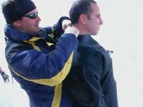 Plongee sous la glace à Piau Engaly fevrier 2009