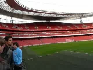 Inside Emirates depuis banc de touche