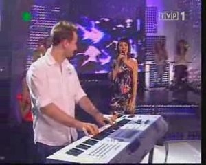 Roberta Flack & Peabo Bryson "Tonight I Celebrate My Love.."