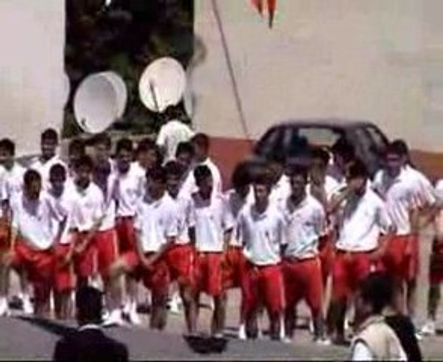 19 MAYIS 2005 Erk.Spor Gösterileri-Hemşin Lisesi