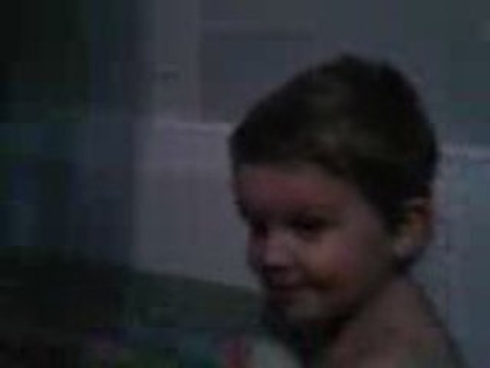 suite une souris verte ....dans le bain