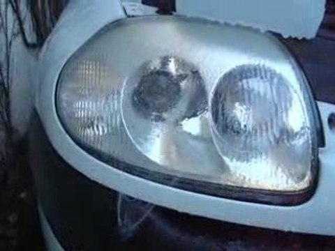 Test lave-phare clio 2.1