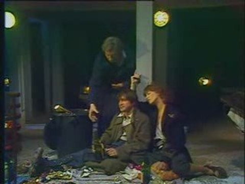 DUTRONC BIRKIN GAINSBOURG LES PETITS PAPIERS CLIP MUZIK F HQ