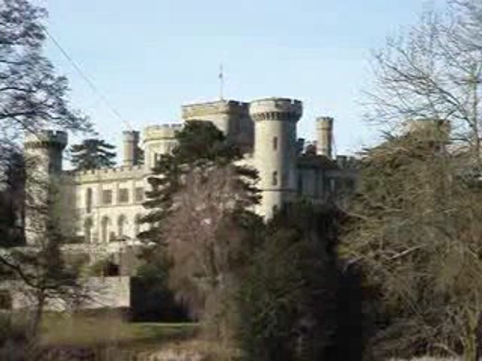 Crossing the lake a team building event
