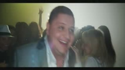 Armenchik - Nayum Em Nayum