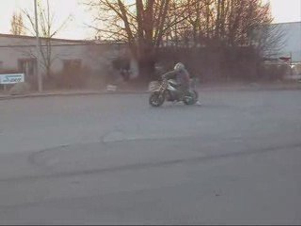 Stunt bikes show !!!