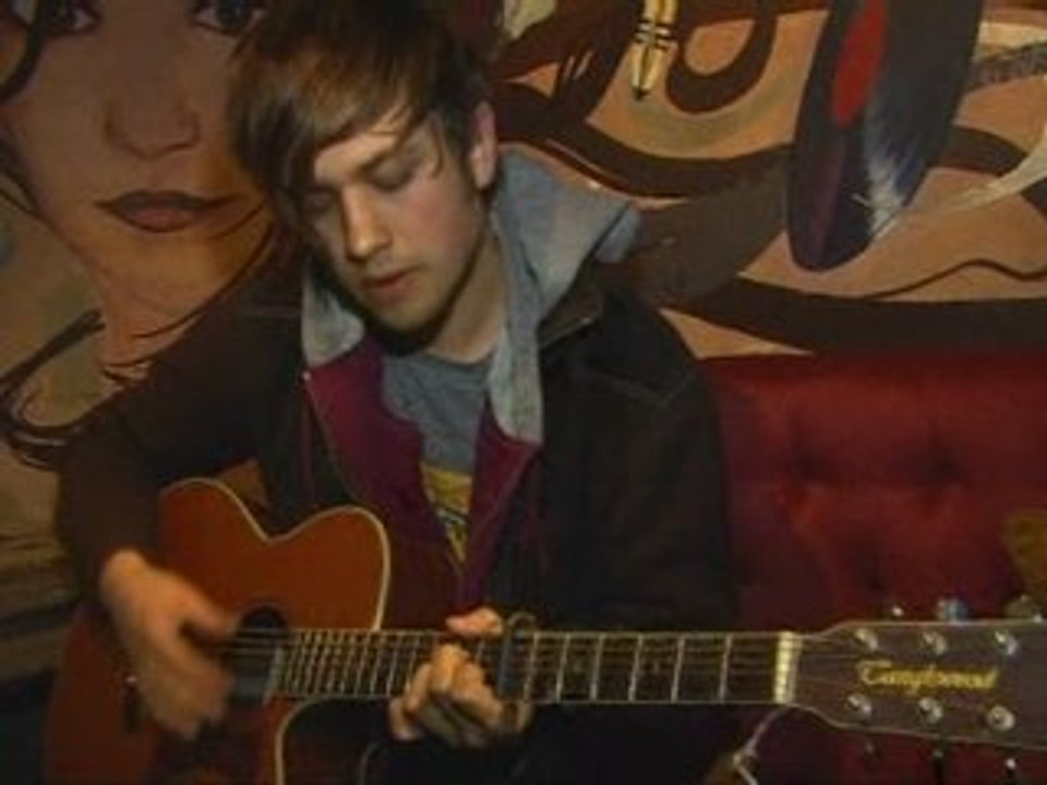 Twilight paves the way for music talent Bobby Long