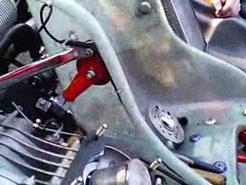 Karting Petit cours de préparation moteur après une casse