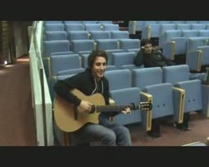 Canta u Populu Corsu nanzu l'Olympia ! Fora !!!!!