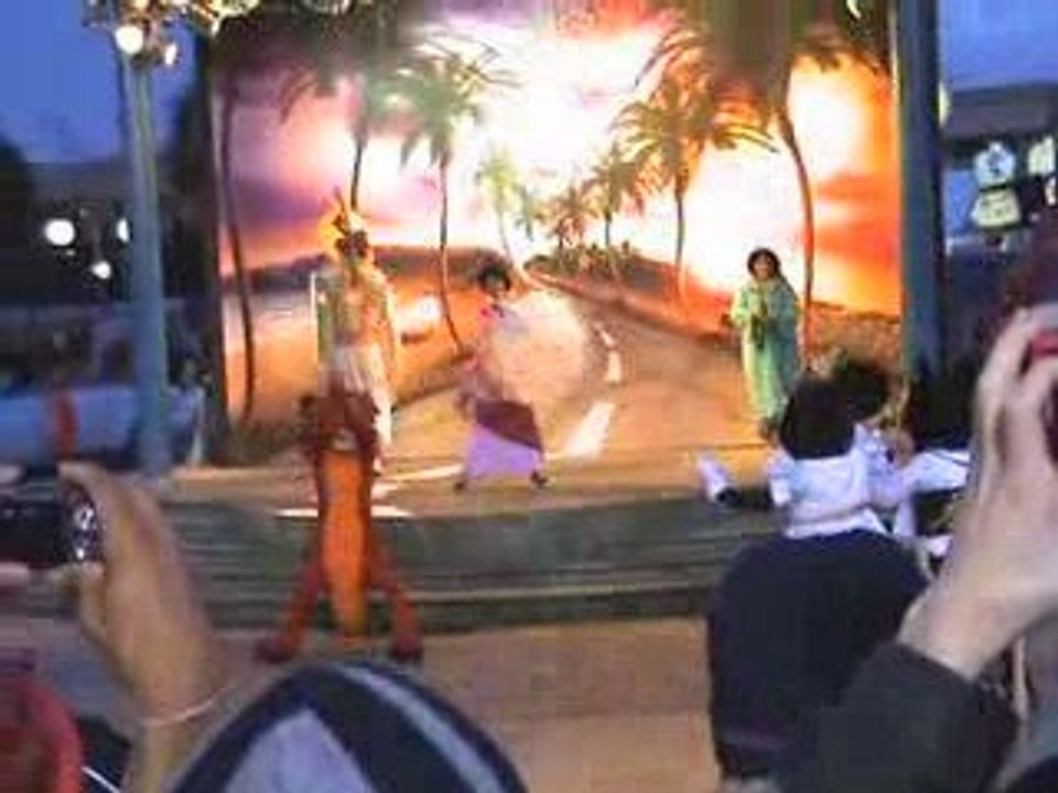 Disney's Stars'n'Cars parade : 10 mars 2009, partie 3