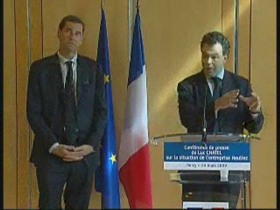 Conférence de Presse - Heuliez  - Luc Chatel