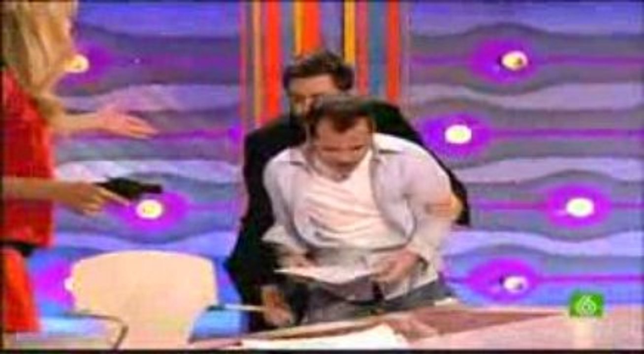 slqh - Patricia Conde dispara a Angel Martín