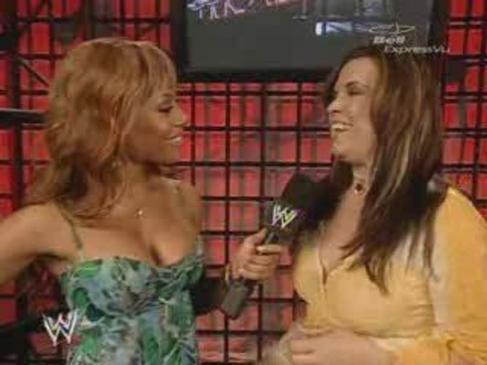 Vickie Guerrero and Kristall backstage at No Way Out 2007