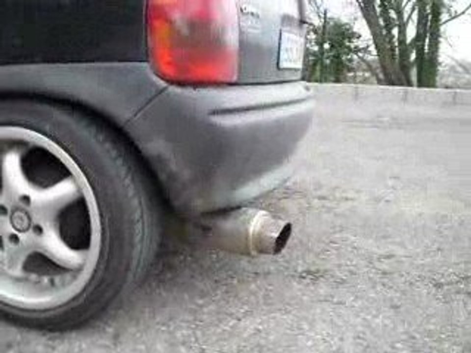 Silencieux universel sur corsa