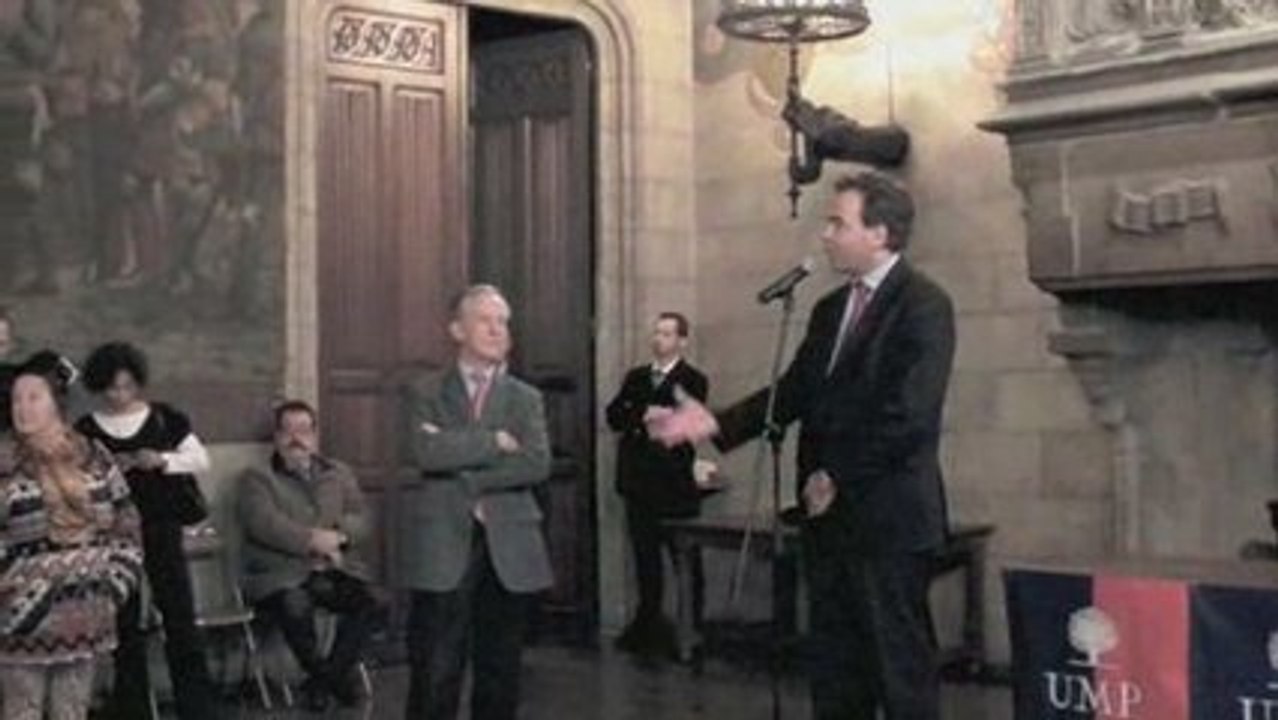 Luc Chatel - Réunion militante à Douai