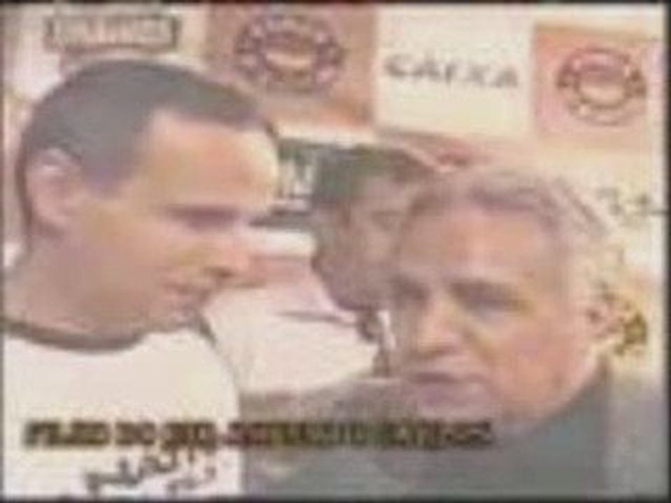 PAULO-ROBERTO_cantor_PAULO_ROBERTO_PAULO_ROBERTO_PAULO_