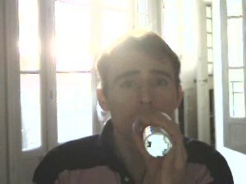 Wiwi égratigne Solitude