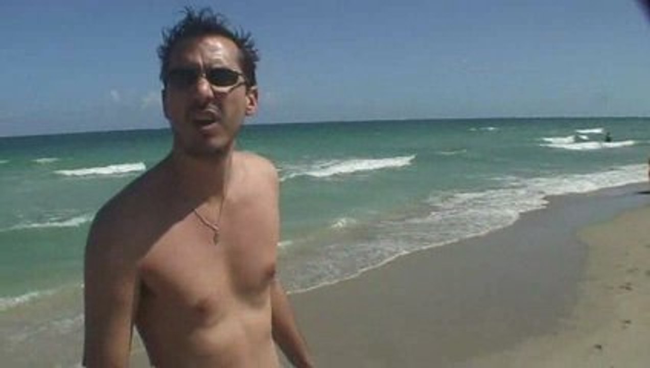 Luciano avec un fan à Miami