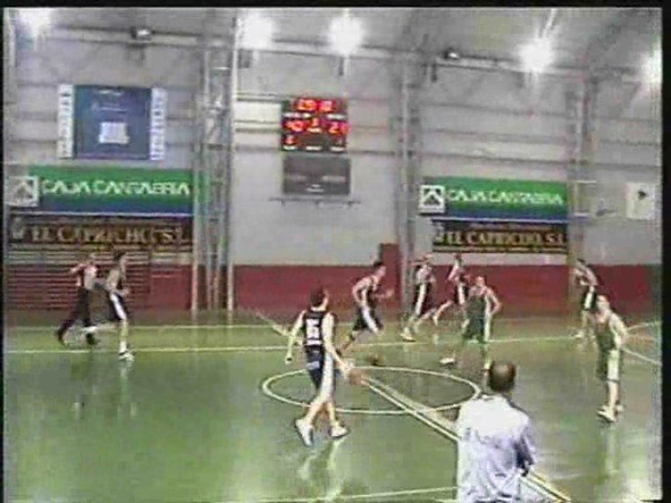 CB Navia - CalaSanz ( Partido en Santander 2009 )