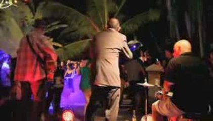 Vaguement la Jungle enflamme Luang-Prabang