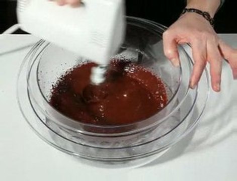 Cuisine moléculaire : chantilly chocolat