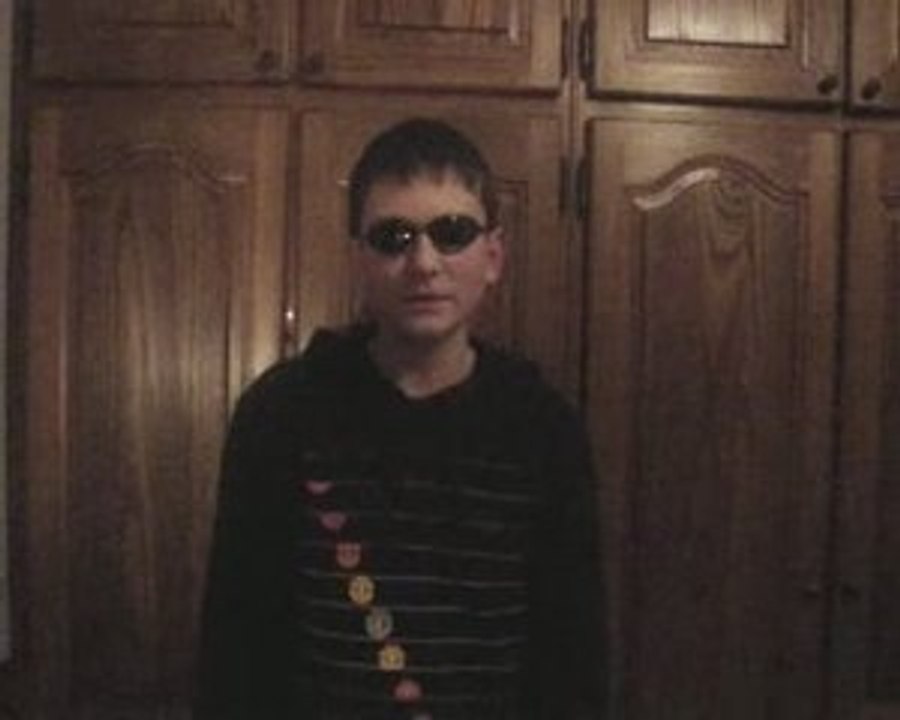 les deux minutes du peuple les vendeurs de chaussures