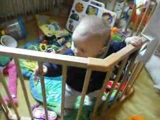 Tobie Move his body ;)