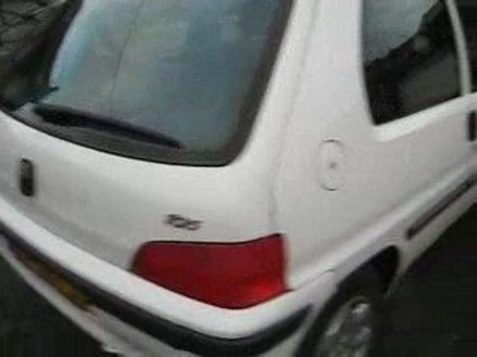 Peugeot-106